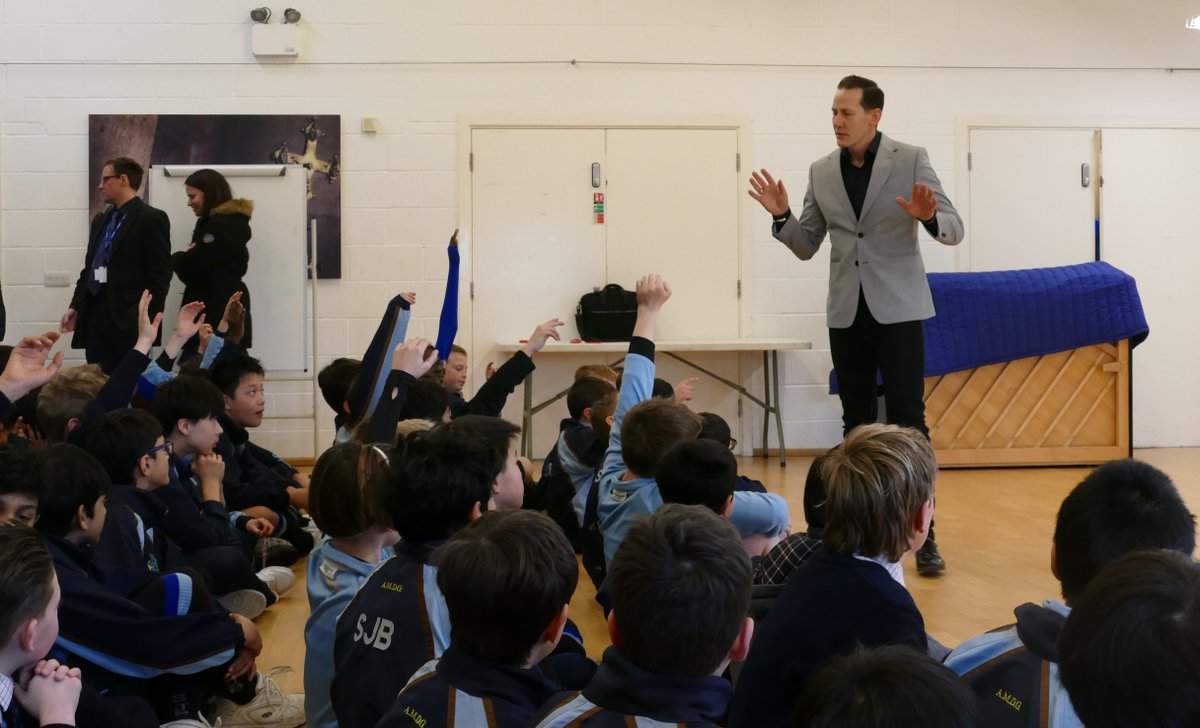 SJBWindsor's tweet photo. No this isn't a car ad...
It's STEAM week at SJB! The boys have been enjoying a jam-packed week of activities, and yesterday Upper School boys were treated to a visit from Mr and Mrs Hertzke and their two electric cars. ποΈπ #SJBWindsor #SJBfun #SJBinspire https://t.co/pxe651yA34