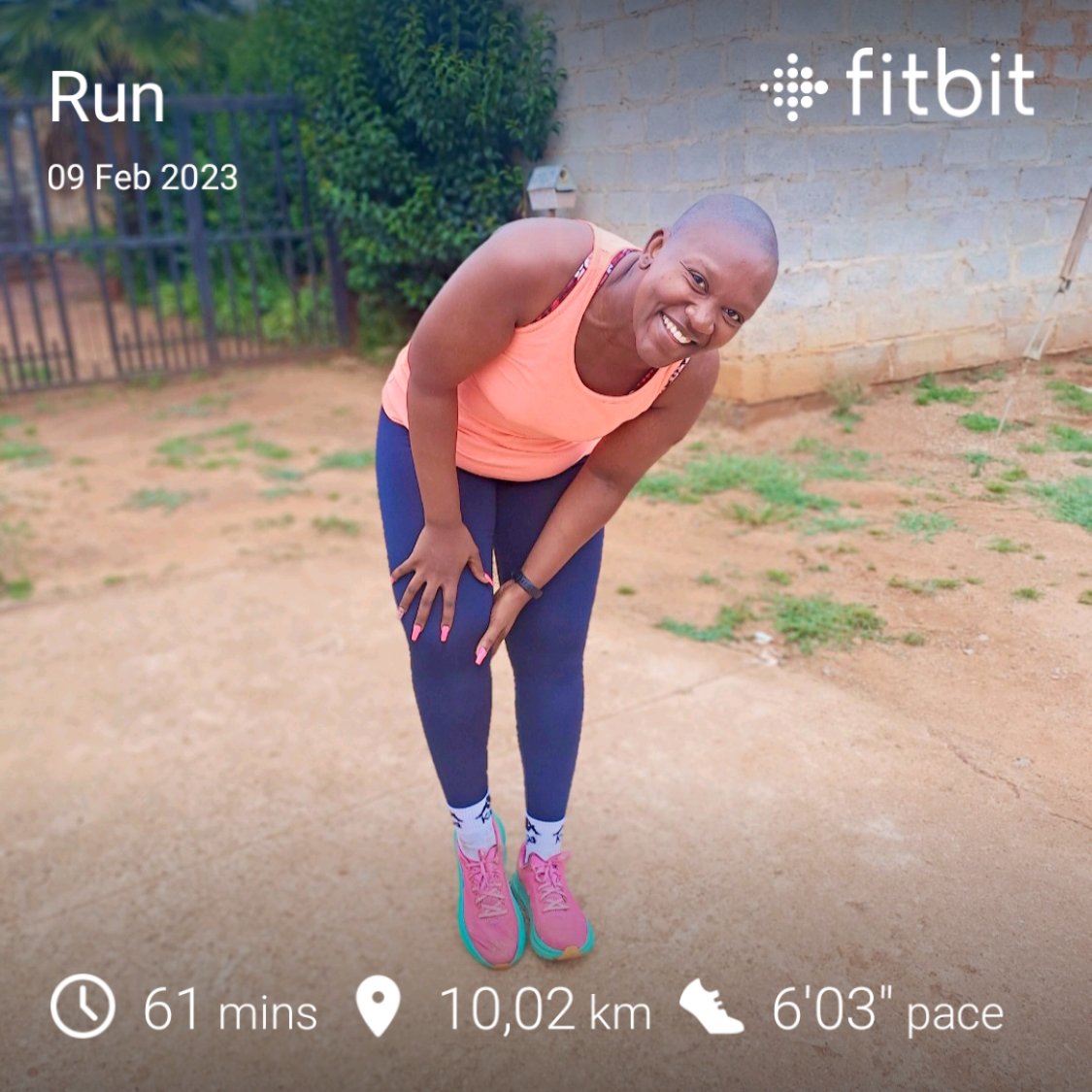 Happy Thursday 😊🌹💗
Keep on showing up 🤸‍♀️ 🤸‍♀️
#FetchYourBody2023 #90dayswithoutsugar #RunningWithTumiSole #RunningWithSoleAC #TrapnLos #IPaintedMyRun #IChoose2Bactive #UntilWeRunAgain