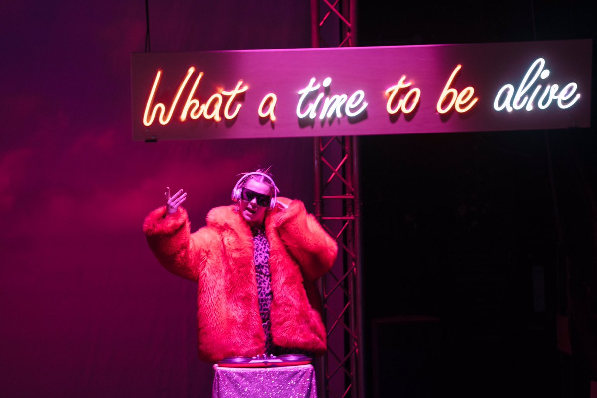 Josie Daxter tweet media