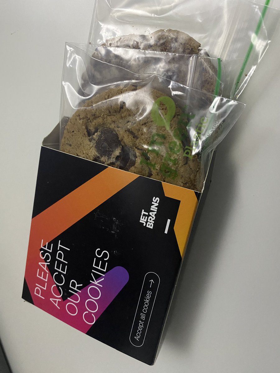 Med7atDawoud's tweet image. That&apos;s the type of cookies that we all like to accept 😁 thanks @jetbrains