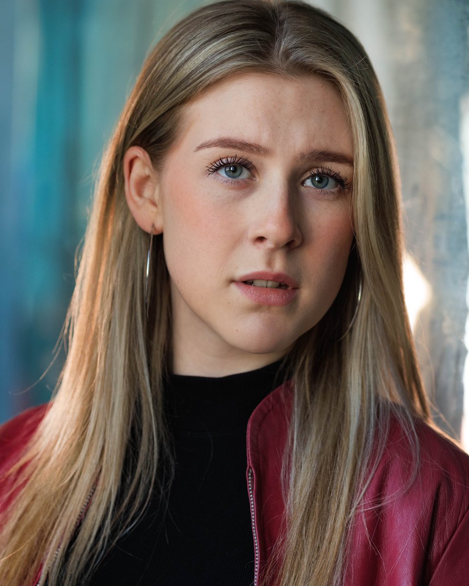 northover_c's tweet photo. Here are some new photos of my face by the amazing Nicholas Dawkes https://t.co/6eD0CKcCJ0