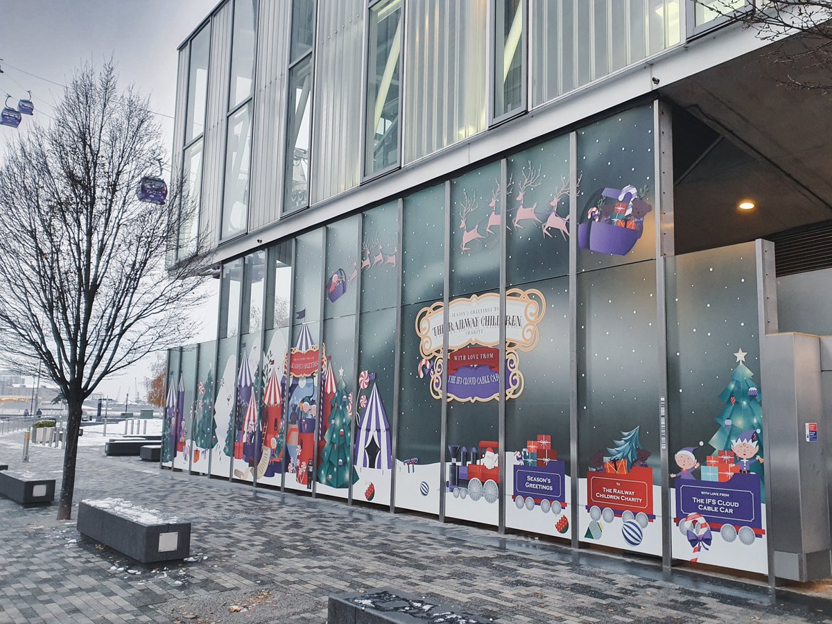 stewartsignsuk's tweet photo. Santa’s little helpers were hard at work getting this spectacular Christmas campaign ready in time to spread joy and season’s greetings at the IFS Cloud Car.
Thank you to @TfL and @MaceGroup for trusting us to bring this wonderful campaign to life.
#stewartsigns #LondonCableCar https://t.co/VKw8CMmGBr