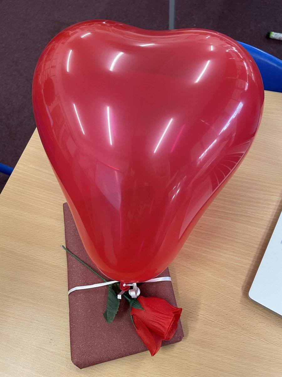 MrsFuery's tweet photo. We got it! Look at how beautiful this is! I wonder what our book will be 🤔 #datewithabook @PercyShurmerAET @mrsrmurad https://t.co/HGrbP0iQKa