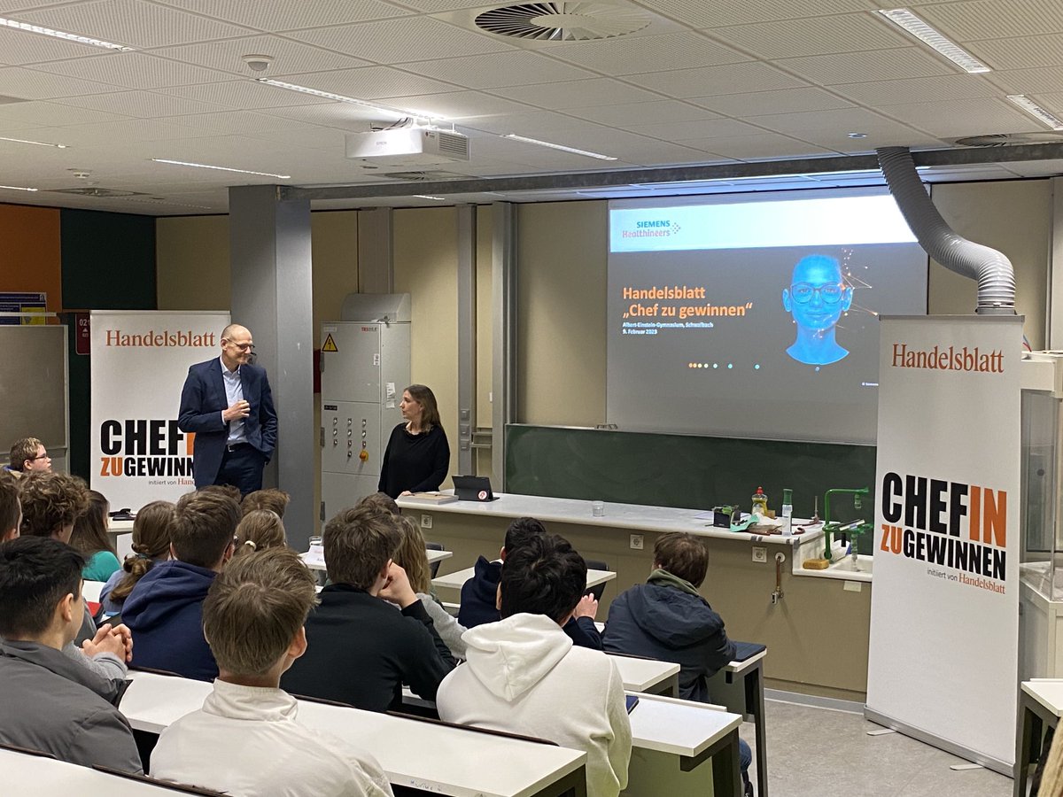 matkraemer's tweet photo. Proud to visit and discuss with students at the Albert-Einstein-Gymnasium Schwalbach. ⁦@SiemensHealth⁩ ⁦@bernd_montag⁩ https://t.co/WJ3I4GAOvb
