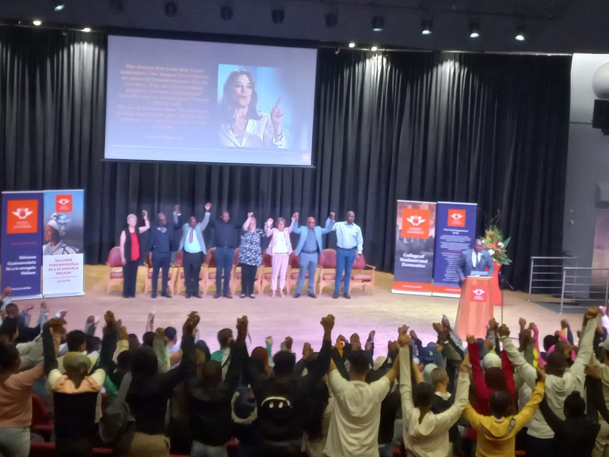 go2uj's tweet photo. Today at the College of Business and Economics First Year Seminar 2023, students were welcomed by the Executive Dean and the School of Directors.
#UJFYS
#UJFirstYears23
#UJFYS23 https://t.co/3HBcSSd68o