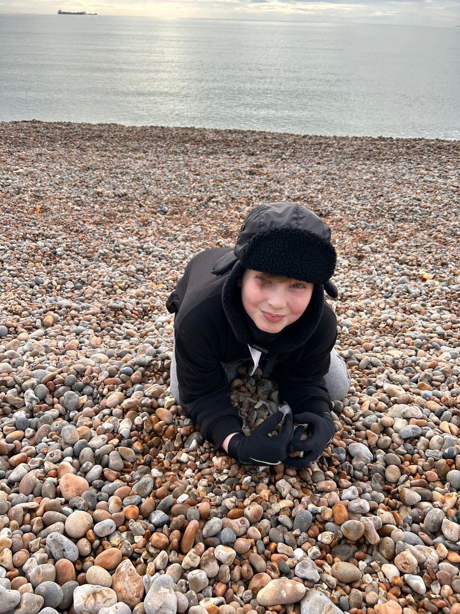 Fun on the beach, look at those smiles @PGLTravel the children are just so happy and excited @woodberrydownN4 #year6