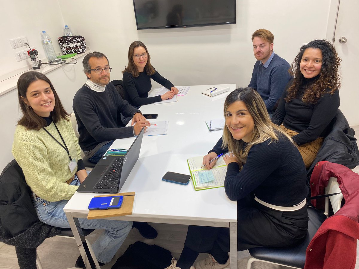 RDIcoopagroCAT's tweet photo. 9/02/2023 reunió #COOPVITILOOP projecte pilot valorització fangs depuradores cellers #GrupsOperatiusCat @covides @Cevipe2017 @BETA_TechCenter Posant en comú aspectes disseny prototip pilot Entre tots ho farem tot! @agriculturacat @EIPAGRI_SP  @ruralcat @alimentaciocat @ruralcat https://t.co/coqFkqdZZ3