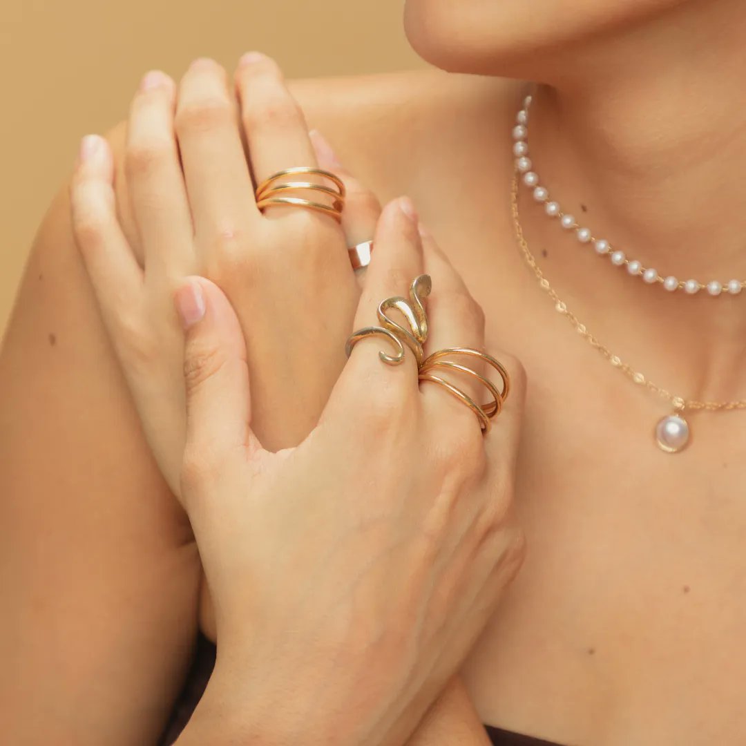 JewelFirst's tweet photo. Fashion is something comes within you. ⁣⠀
⁣⠀
SHOP NOW 👇⠀⁣⠀

https://t.co/vrP6nkceBg⠀ https://t.co/DV3eeF7K1W