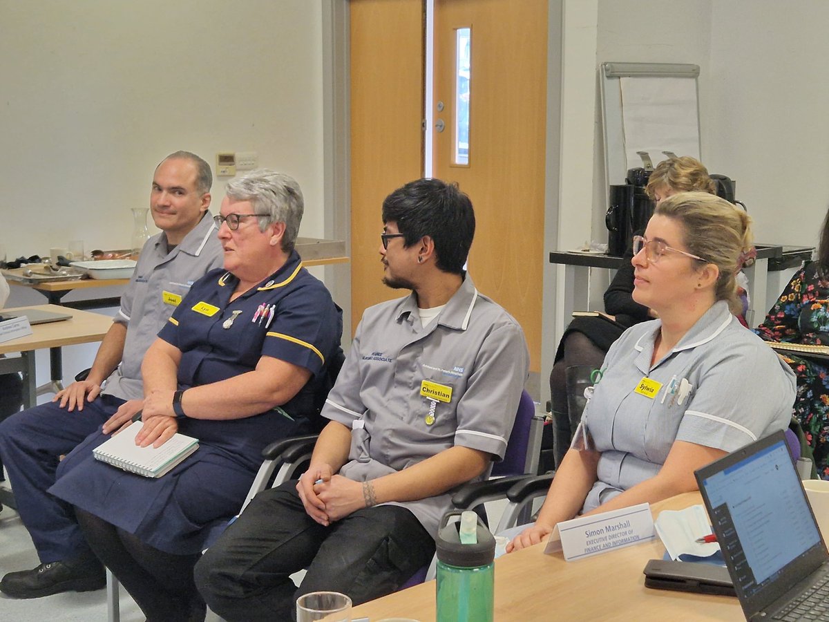 ragazzafurba's tweet photo. Feeling truly inspired to hear about the amazing career opportunities that our Nursing Associates are following through on @ASPHFT. @lynwool makes it her business to ensure staff can progress from HCA to fully registered nurse ❤
#believeinyourself https://t.co/OxiyQ1RWMI