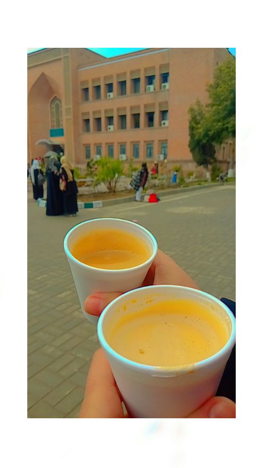 SheedaNadeem's tweet photo. In a world full of choas , uncertainty and nonsense .there are still fresh cups of cofee,new plans to make and wild dreams to chase ..........
#3rdSemester 😍🥳🥳🥳 https://t.co/yGHFdQpE8L