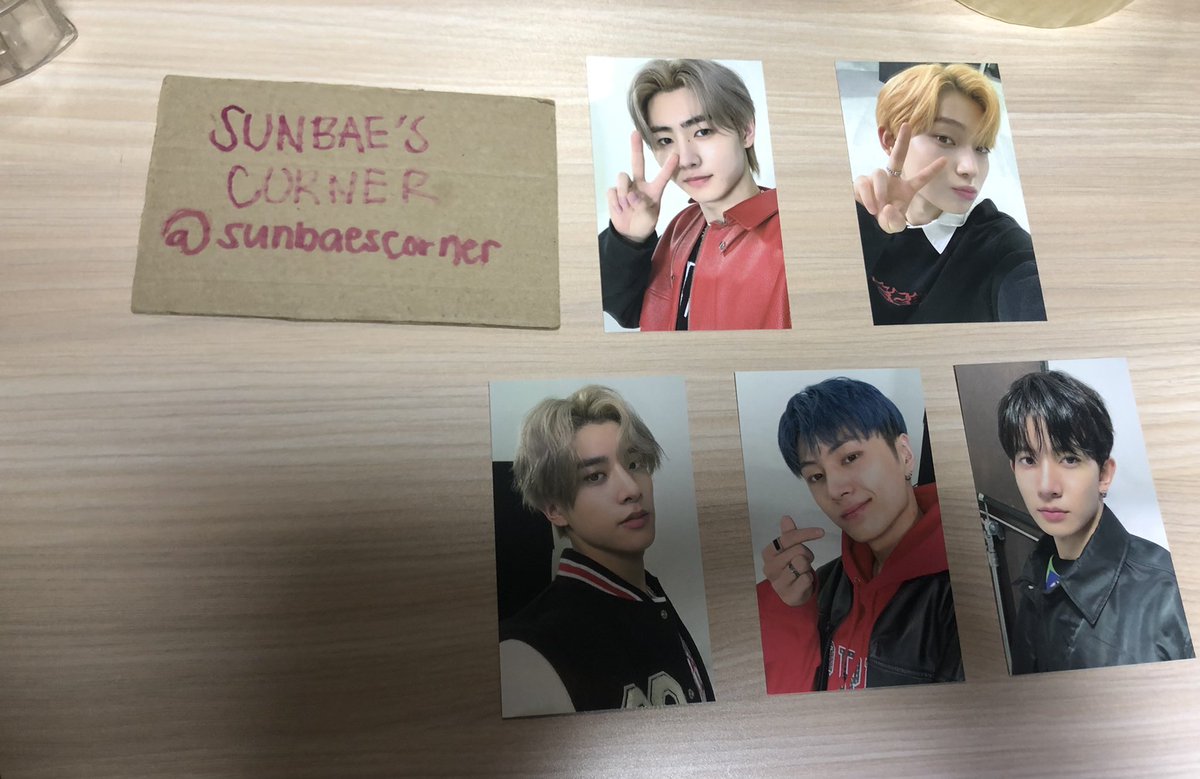sunbaescorner's tweet photo. WTS/LFB 
Enhypen manifesto world tour zip up jacket PCs - 450 pesos each + lsf

🏷 sunghoon sunoo Jake jay hee heeseung hoon enha zipup hoodie photocard https://t.co/kSvBqQNkXx