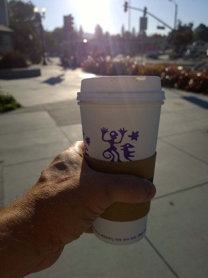 darnhotpeppers's tweet photo. I'm at Peet's Coffee &amp; Tea! Mornin joe https://t.co/muw4t2n3Bu