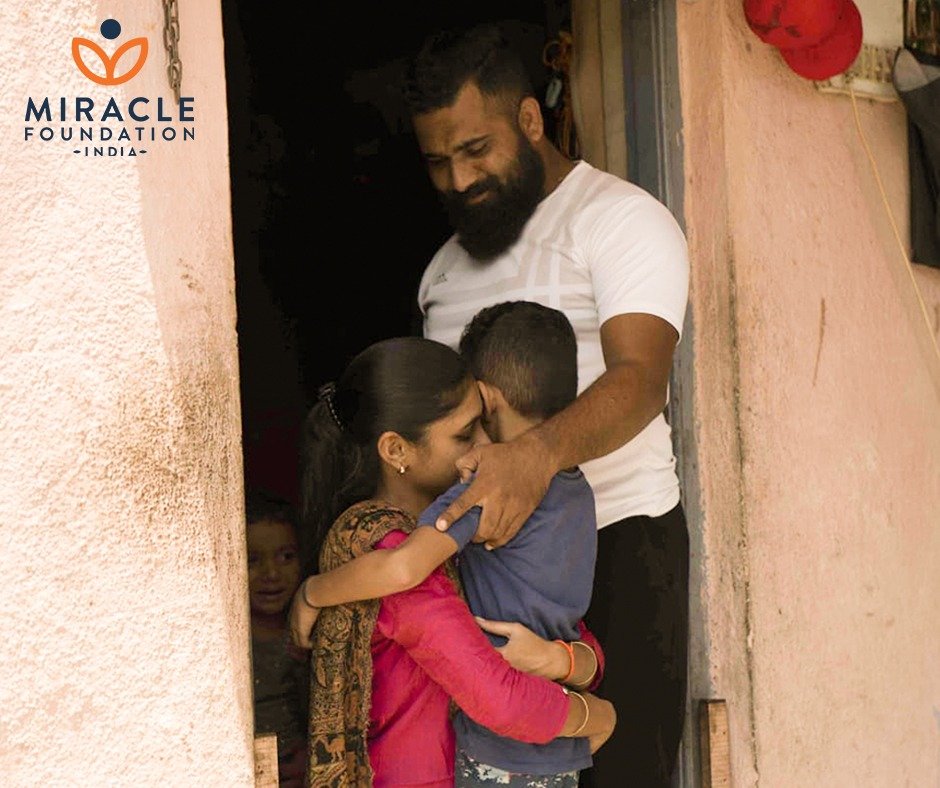 MFIndia's tweet photo. Learn how family-based alternative care is proving to be the way forward in supporting children and families: https://t.co/oc0eduzyZj
#FamilyStrengthening #InstitutionalCare #BestInterestOfChild #FamilyBasedAlternativeCare #Reintegration #KinshipCare #AFamilyForEveryChild https://t.co/Ztx8zm7Kk8