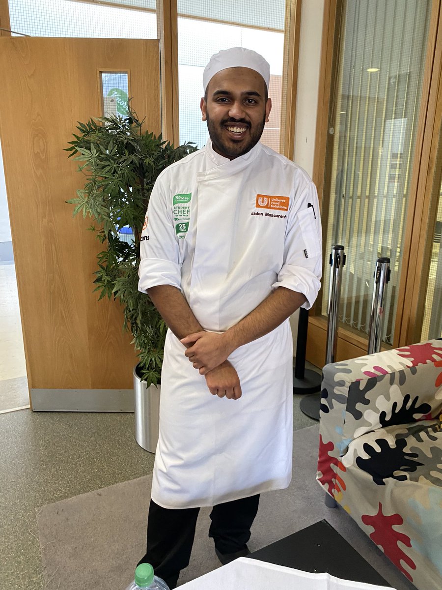 Anne O Leary tweet media