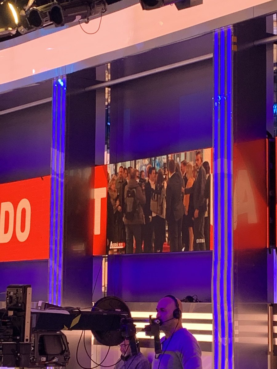 paolansuini's tweet image. Oggi siamo nel bellissimo studio di @agorai con Monica  Giandotti . Michele Carofiglio parla di mutui e di consigli utili per affrontare l’aumento dei tassi insieme a Gino Pagliuca e Stefano Santin 
#mutui
#tassi
#bankitalia
#risparmio
#economiapertutti
#educazionefinanziaria