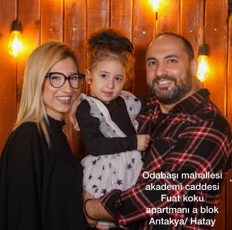 HATAY - ANTAKYA  Safa, Lena, Nur ACEMOĞLU ailesi göçük altında. Ekip ulaşmış vinç yokmuş lütfen yardım edin ‼️‼️
Odabaşı mahallesi akademi caddesi Fuat koku apartmani  A blok 
<a href="/Gokhenks/">Gökhan Yıldırım</a> <a href="/LordSnow/">jon snow</a> <a href="/CMYLMZ/">Cem Yılmaz</a> <a href="/ahbap/">Ahbap</a> <a href="/haluklevent/">Haluk Levent ( Ahbap Ekibi )</a> <a href="/OguzhanUgur/">Oğuzhan Uğur</a> <a href="/dayagiyedin/">Dayakçı</a> <a href="/takkkkkkkkko/">TAKO</a> #depremsondakika