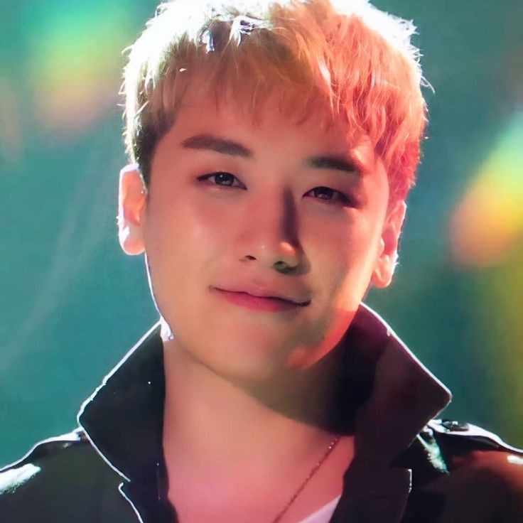 Got back from work to see Seungri is home.. he fought well, we fought well. Now I'm not going to waste time for antis, nothing they say matters to me. He's home and I'll always love and support him. That's the only thing that matters. Only he matters ❤️💕

I STAND WITH SEUNGRI