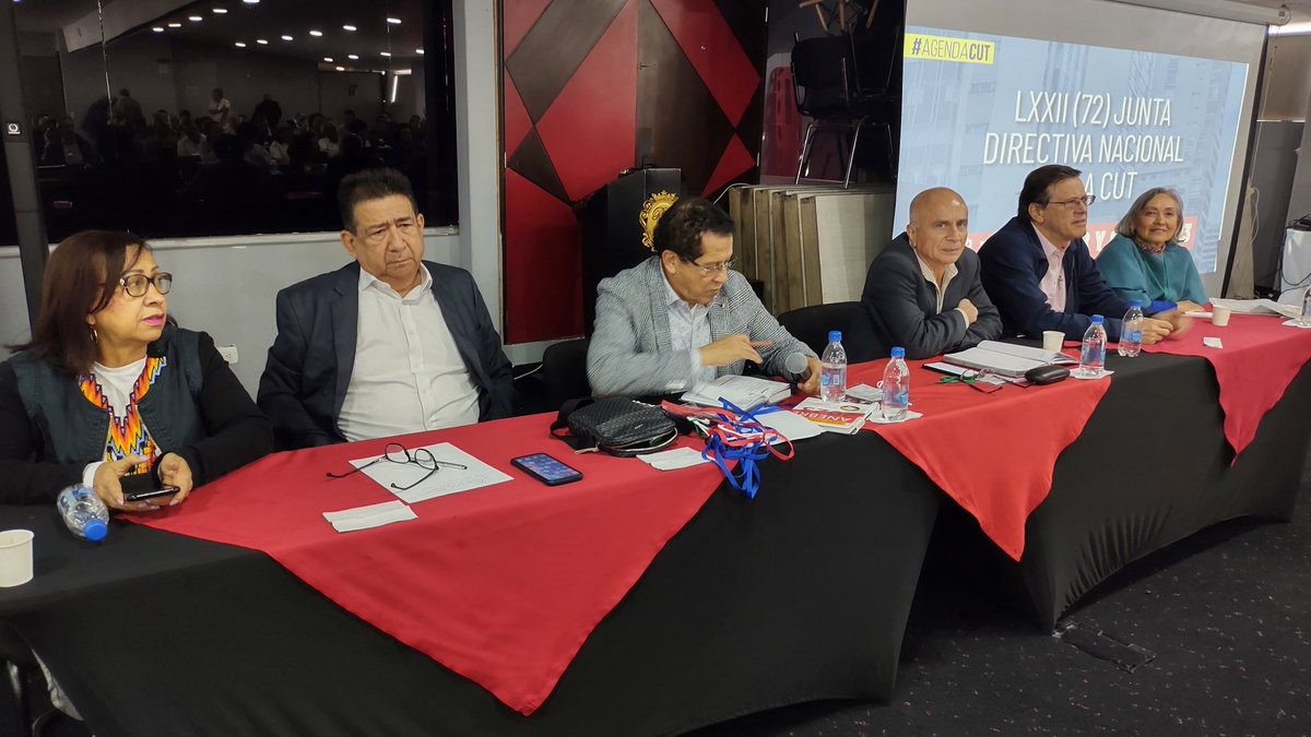 Central Unitaria de Trabajadores tweet media