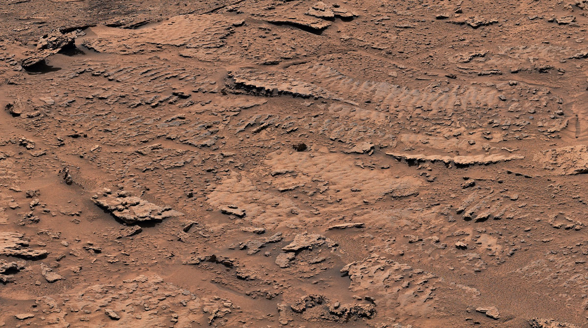 bnschlz's tweet photo. Billions of years ago waves on a shallow lake formed ripples in the bottom sediment, which became frozen in stone for us to see today. On Mars. https://t.co/ap8jzhgjV0 #BedtimeScience https://t.co/q5vnQMoP01