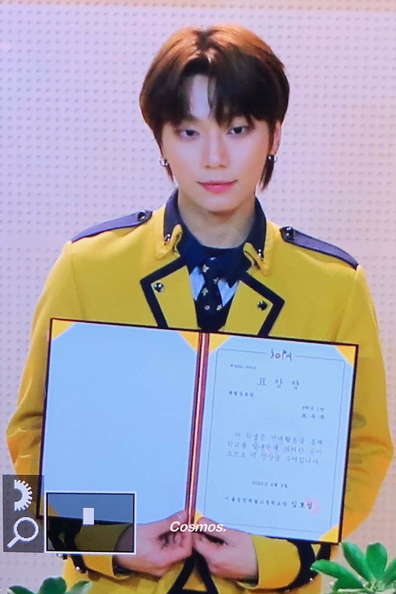 230209 우주야 졸업 축하해 😽🎓💐
#BLITZERS #블리처스 #WOOJU #우주