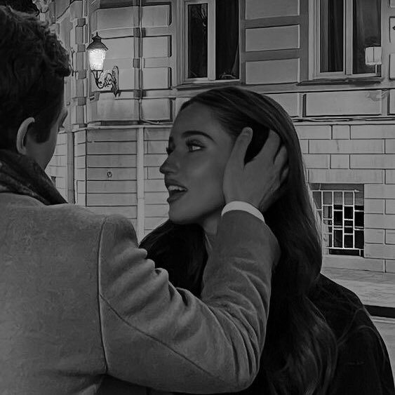 Ethrerea's tweet photo. ㅤ

I wish I could tell you how dear you make me feel; how subtle it is to hear those strings of words of yours through my ears, how holding your hands made everyone else dissapear, and how I could not find the same warmth in anybody else without you near. 

ㅤ https://t.co/7ibi9Sz8Cl