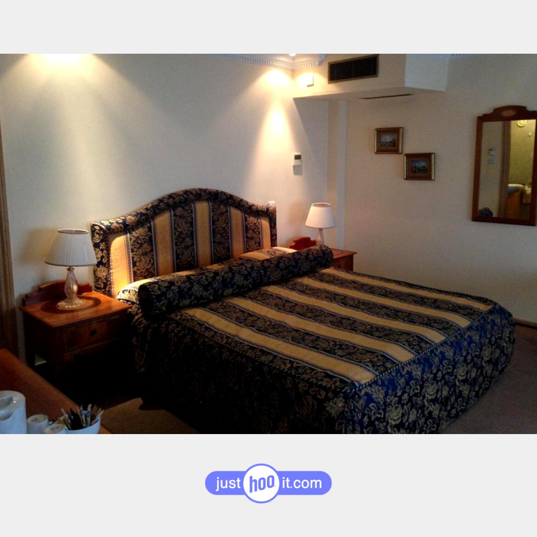 hoohotels tweet media