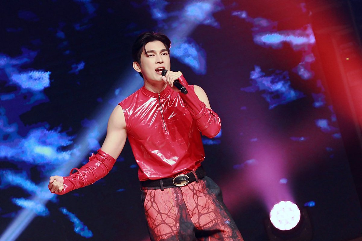 NewsWorld_CN's tweet photo. ฟินขั้นสุด บินเดี่ยวจัดแฟนมีตติ้งครั้งแรก "มิว ศุภศิษฏ์” บินลัดฟ้าเยือนแดนกิมจิจัดงานแฟนมีตฯ ครั้งแรกที่ประเทศเกาหลีใต้ ภายใต้ชื่องาน “MEW SUPPASIT 1st SOLO FANMEETING IN KOREA” เมื่อวันที่ 28 มค.66

 #MewFMKR_ice #MewFMKR_fire #MewSuppasit #มิวศุภศิษฏ์ #ข่าวบันเทิง #NewsWorld https://t.co/dMl0AnIgQy