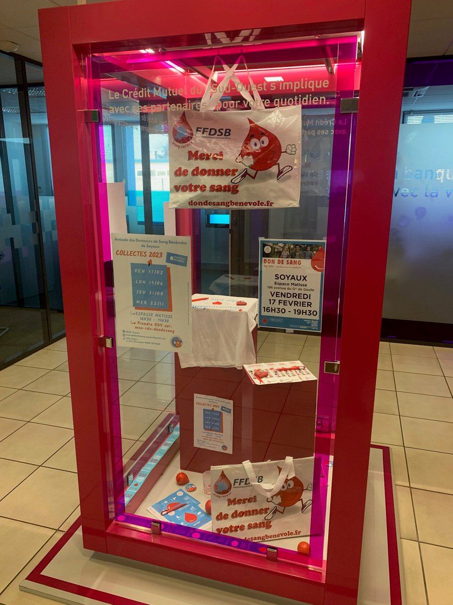 La caisse de Soyaux soutient le Don du Sang et les bénévoles de l'Amicale des donneurs de sang de Soyaux #dondusang #cmso #creditmutuelsudouest #soyaux 🩸🩸🩸🩸
