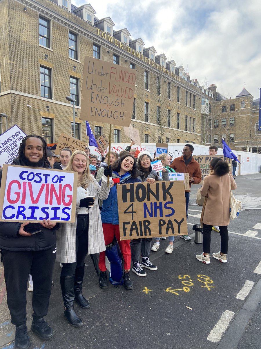 @hrpphysio (@hrpphysio) on Twitter photo Physios are LOUD today @RoyalLondonHosp and the people of East London are behind us all the way 🎺 <a href="/thecsp/">Chartered Society of Physiotherapy (CSP)</a> @KMiddletonCSP #CSP4FairPay Physios are LOUD today @RoyalLondonHosp and the people of East London are behind us all the way 🎺 <a href="/thecsp/">Chartered Society of Physiotherapy (CSP)</a> @KMiddletonCSP #CSP4FairPay