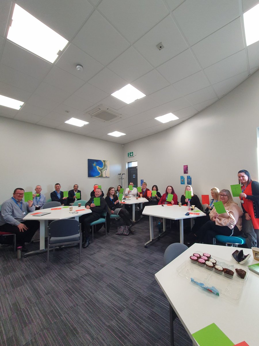 zoe__morris's tweet photo. Great session with our Business &amp; Service Development team @GMMH_NHS talking about our localities &amp; what the @NHSBenchmarking data shows us about our #mentalhealth services. Voting cards to test out whether we thought statements were true 🟩 or false 🟥 &amp; cakes 🧁...just because https://t.co/4bkKuaCZzg
