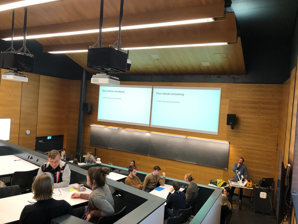 Tulevaisuuden Geo-osaaja päivässä verkostoiduttiin Speed Dating -sessiossa
#geotieteet <a href="/GeoHelsinkiUni/">Geosciences and Geography, University of Helsinki</a>