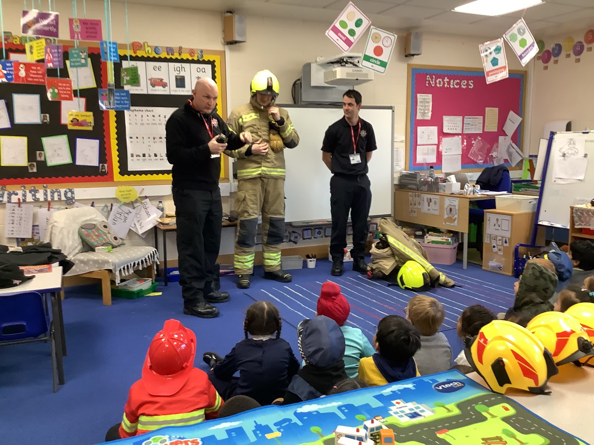 Reception at Staines Prep tweet media