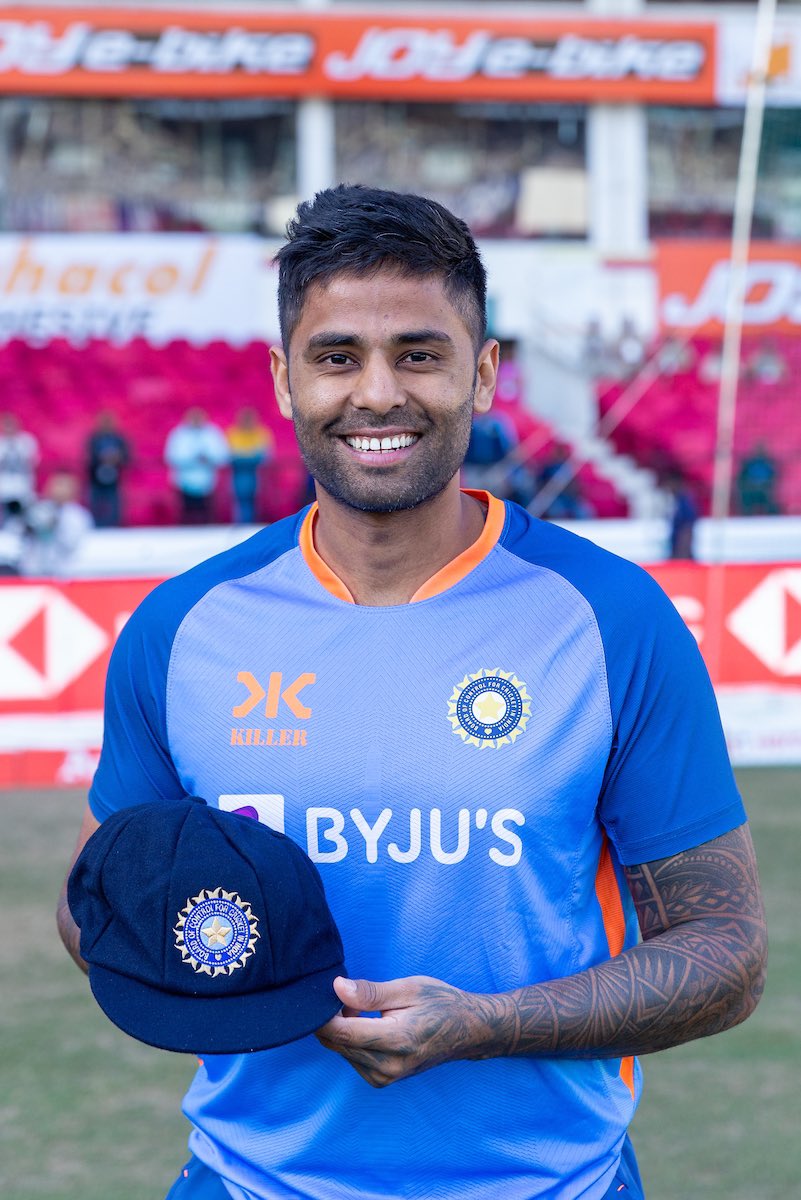 surya_14kumar's tweet image. What dreams are made of.. 💫
Cap no. 304 🤍

Congratulations fellow debutant @KonaBharat 💪