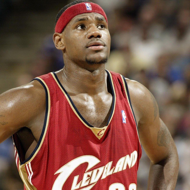 DoctorNBA's tweet photo. En cuanto a rendimiento y constancia, no hay dudas que la carrera de LeBron James en la NBA es la mejor de toda la historia. ¿Existe en otro deporte profesional una trayectoria de este calibre, manteniendo el mismo nivel de excelencia durante 20 años? https://t.co/yRokmwJYca