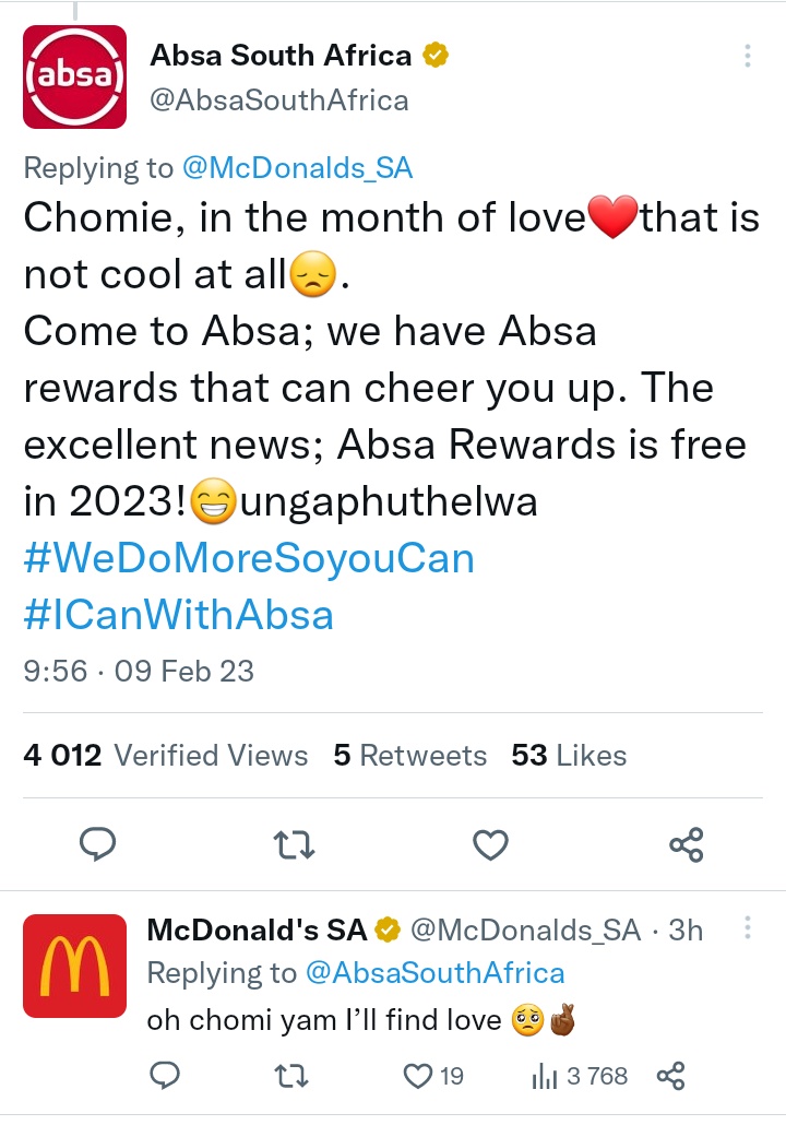 Maluda012's tweet photo. Big companies with savage media personnel (thread)😭😭😹🔥🔥 https://t.co/2huyEv7xrW