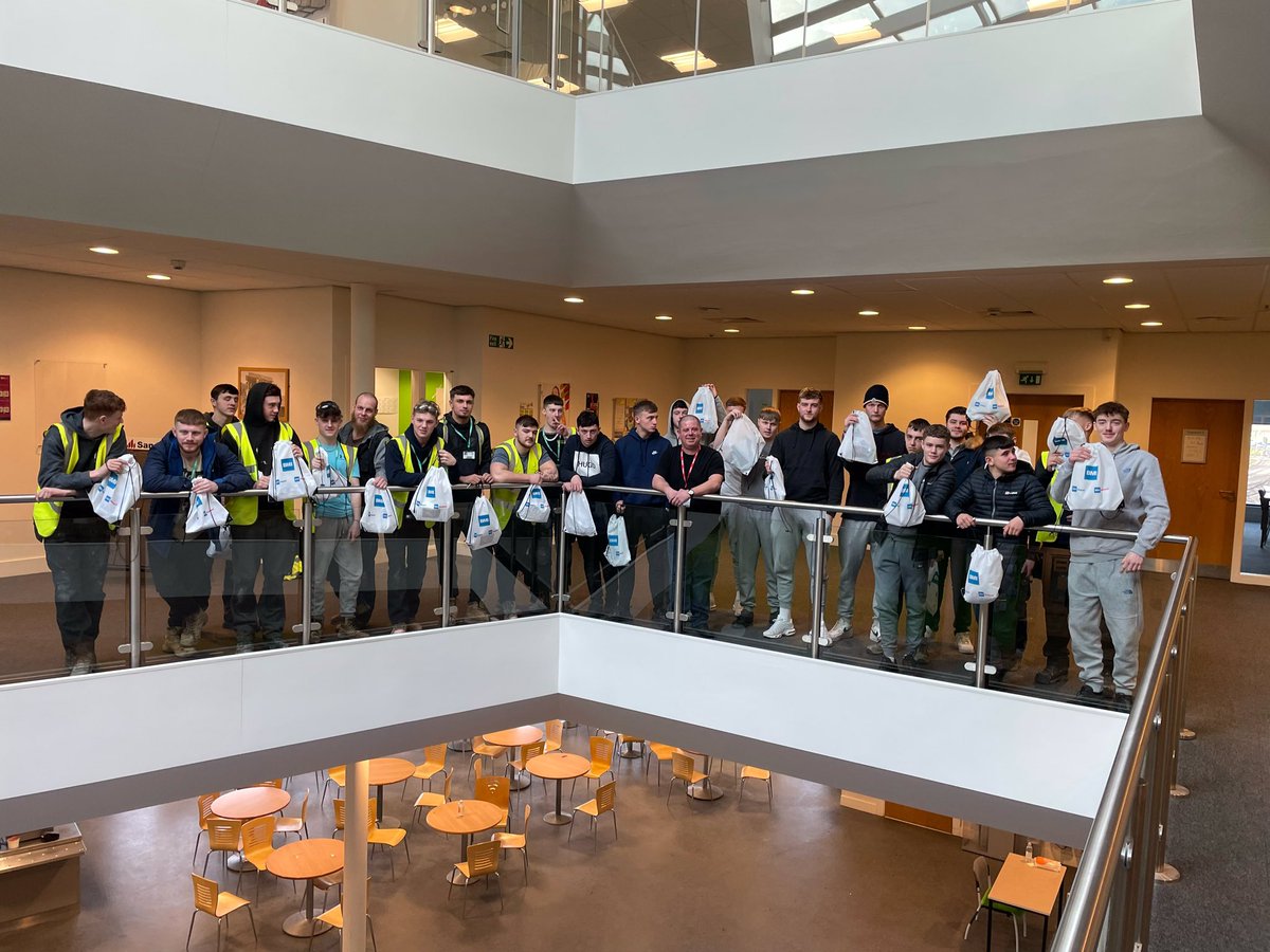 Roofing Department tweet media