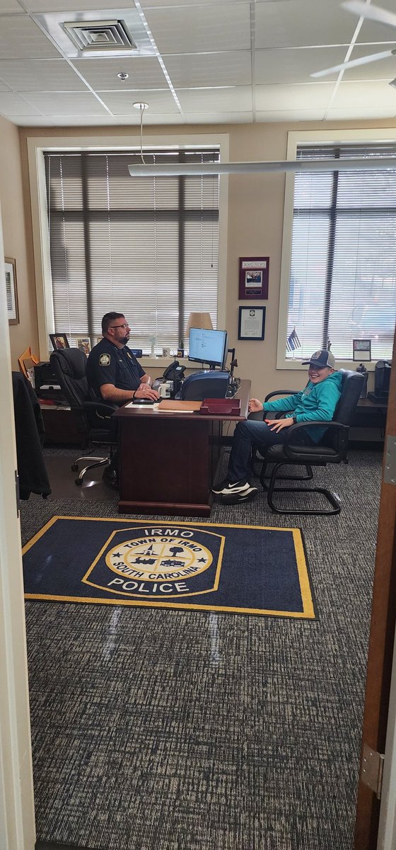 irmo_police's tweet image. Big Chief, Little Chief!

Today, Chief Dale was accompanied by a very important person!  His son, Jacoby, chose to shadow his Dad for job shadow day. 👮🏼‍♂️👮🏼‍♂️

#irmosc #irmopd #okrapd #jobshadowday #justlikedad #whenigrowup #BigChief