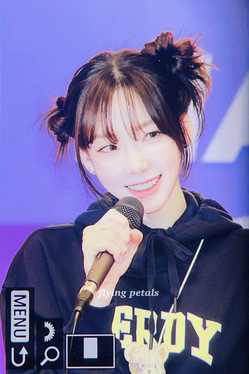 flying_petals's tweet photo. 230209 💜💜
#태연 #taeyeon https://t.co/9gtBqaZOt1
