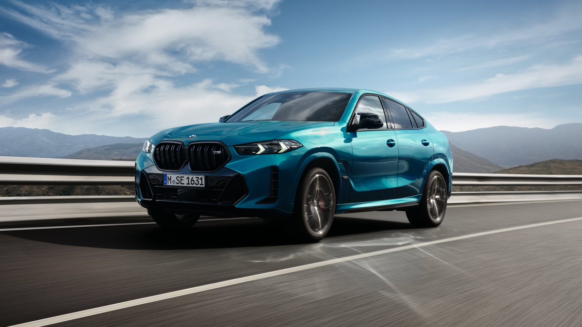 BMW's tweet photo. Feel the presence, and experience the sophistication.
The new BMW X6.
#THENEWX6 
__
The #BMW X6 M60i xDrive: 
Fuel consumption/100km, CO2 emission/km comb.: 12.3–11.4 l, 279–258 g. According to WLTP, https://t.co/twXzMrWMl3. https://t.co/g2773sMksL