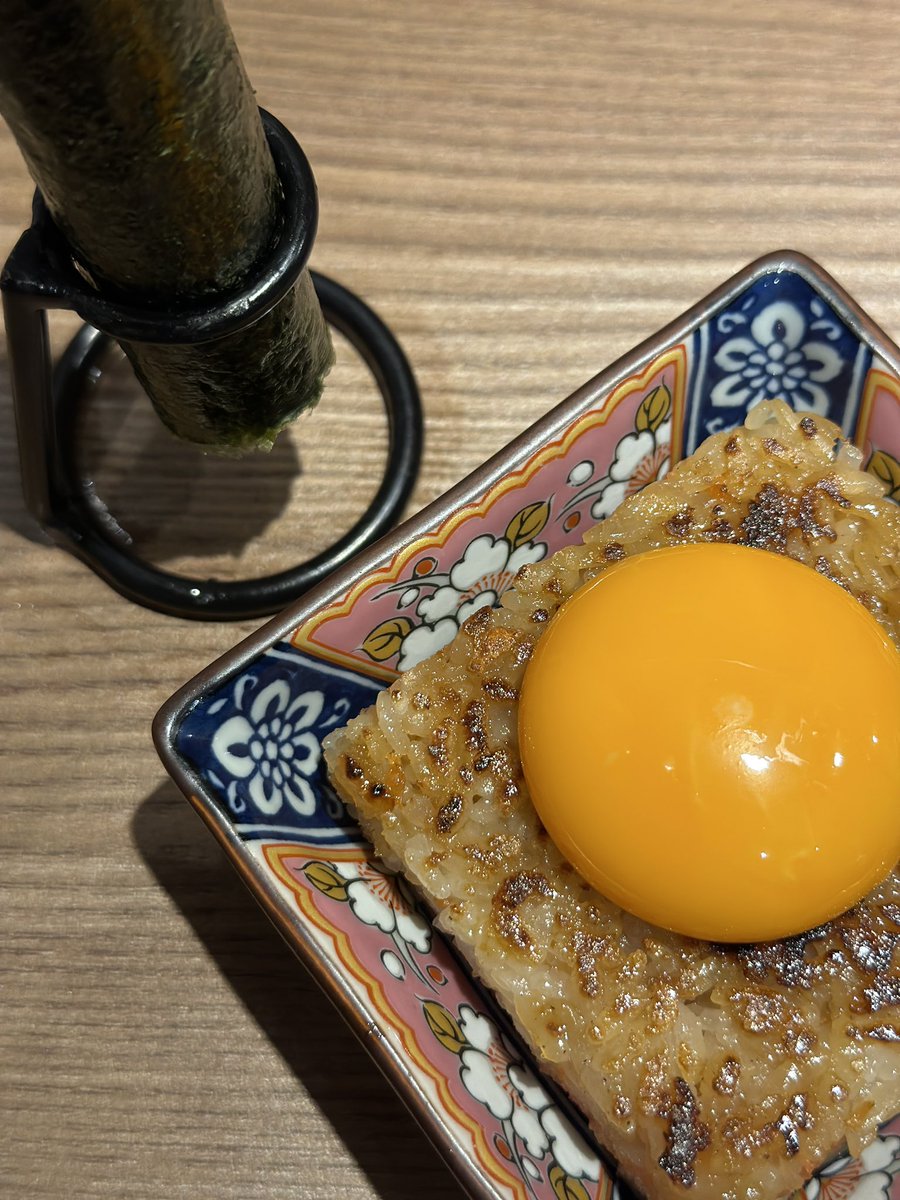 只能放四張照片

那只好放上我愛的🥹

離我家走路只要五分鐘 好棒

可以喝到ㄎ一ㄤ走回去剛剛好

#澪三酒食 https://t.co/IZ4NdOmSHu