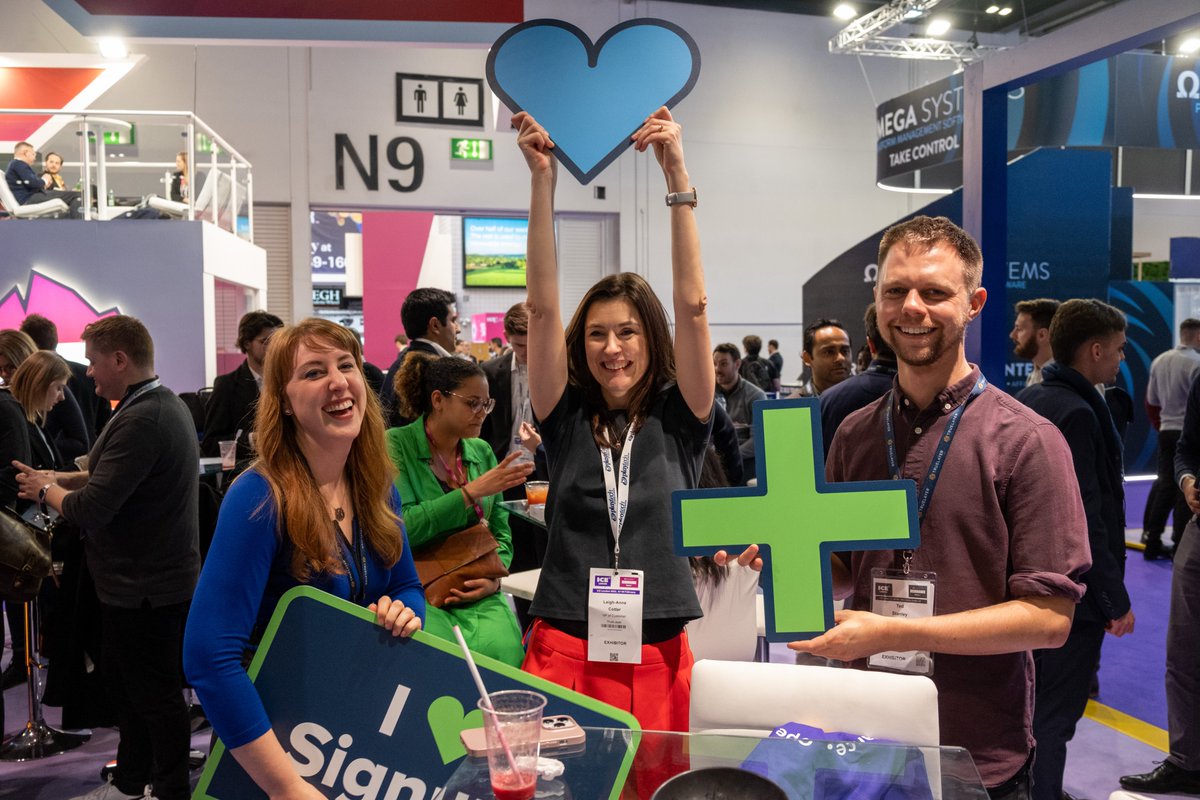 TrueLayer's tweet image. Time flies when you're having fun. 

Great to see so many new and familiar faces at our @ICE365Global Signup+ launch party🍸

#icelondon2023 #ice23 #igaming