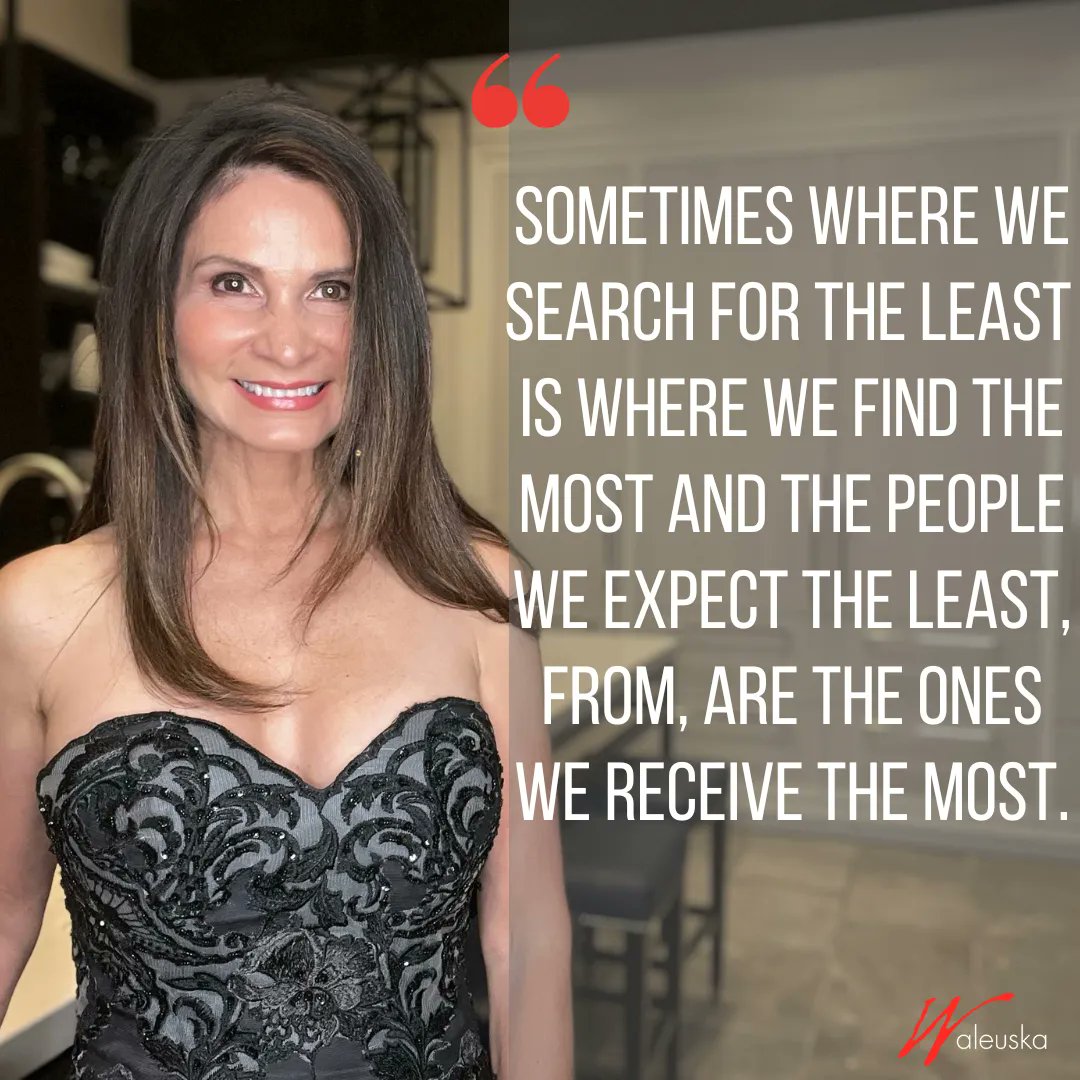 WaleuskaLazo's tweet photo. Be #grateful 🙏when you find love and support from those and even strangers that come to your rescue. Sometimes we find #angels in the most unexpected places. 

#WaleuskaLazo#Transformation #Transformationalcourses #Lifecoaching #Selfgrowth #Personaldevelopment https://t.co/KrcXPklxdj