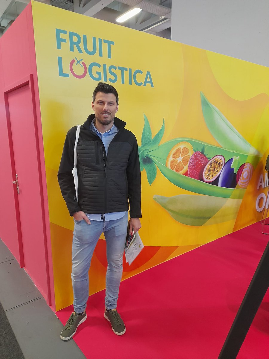 📍  We are at <a href="/Fruit_Logistica/">🍉 FRUIT LOGISTICA 🍏</a> today. Our #bio &amp; #tech team members will be walking around, meeting with our suppliers, customers, and industry peers.

👋 Feel free to stop them for a chat and any enquiries that you may have.

#VerticalFarming #IndoorFarming #AgTech