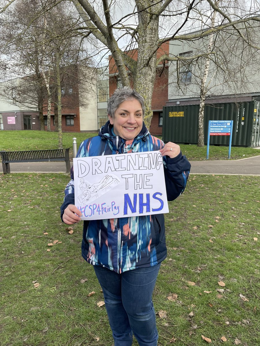 #CSP4FairPay We do not want to strike but here we are! We want the best care for our patients 🥰 <a href="/ClaireyFairyFox/">Claire Knights </a> <a href="/gloshospitals/">Gloucestershire Hospitals NHS Foundation Trust</a> Thank you to our Therapy team for supporting us to be able to do this