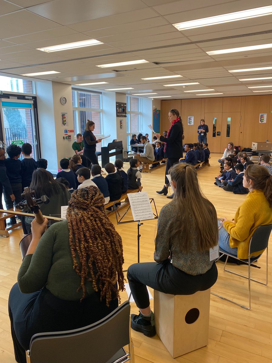 drama_hold's tweet photo. We’ve had another wonderful morning at @NetleyPrimary , working with pupils and students from @RoyalAcadMusic rehearsing our NEW MUSICAL in time for a big upcoming performance in the Susie Sainsbury Theatre at the end of February! #music #drama #education https://t.co/hVmBuQTaw2