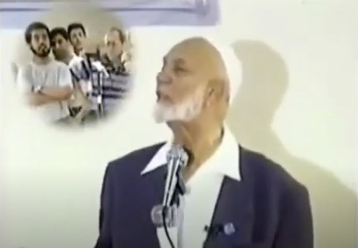 SalafisLs's tweet photo. If Ahmad Deedat was alive today, the Wahabiyyah would label him a mubtadi' for deeming the celebration of the mawlid to be permissinle https://t.co/4O7EapoRmC