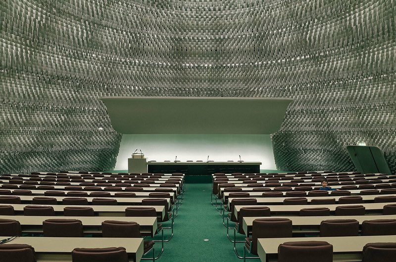 THECOOLISSUE's tweet photo. French Communist Party Headquarters by Oscar Niemeyer https://t.co/HqOFDMMUBR