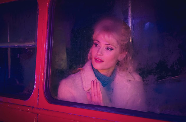 casarottoramsay's tweet photo. New Comedy Series FUNNY WOMAN, based on the novel FUNNY GIRL by Nick Hornby, is out tonight at 9 pm on Sky Max and NOW TV. Featuring the work of Editor Agnieszka Liggett.
@aggiliggett
#casarotto #reppedbycasarotto #headsofdepartment #funnywoman #skymax #nowtv #nickhornby https://t.co/PtGwih0JDM