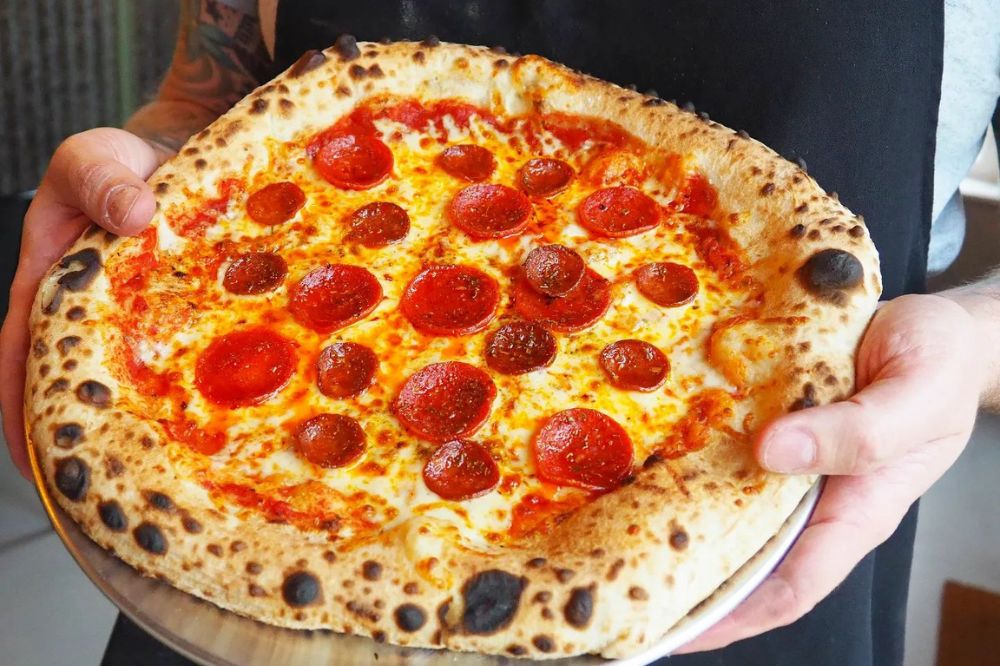 muddyessex's tweet photo. 🍕IT'S NATIONAL PIZZA DAY! Here's 10 Essex eateries where they do pizza PROPER: https://t.co/LBUvOjzLS3
@Figo_Restaurant @GodsOwnPizzaCo @motopizzauk @PizzaPetrucci #NationalPizzaDay #essexpizza #essexrestaurants https://t.co/Qzp2ZABp6j