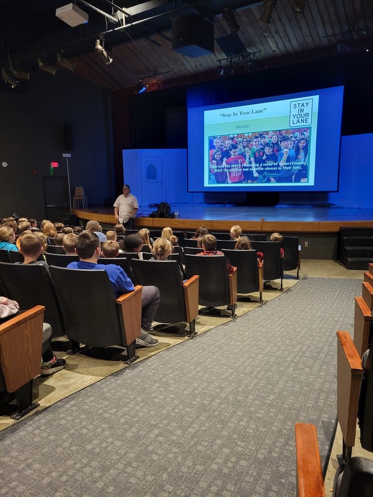 ib327schools's tweet photo. A huge thanks to Mrs. West, our school nurse, for inviting  Michael DeLeon from Steered Straight to talk to our students, staff, &amp; parents about the dangers of drugs and the reality of helping our students make positive, informed choices #ibtigerpride https://t.co/x5cbwsDxdQ